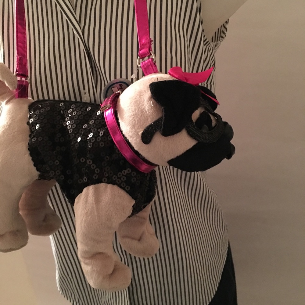 5/$15 Plush Bulldog Puppy Purse - Picture 4 of 8